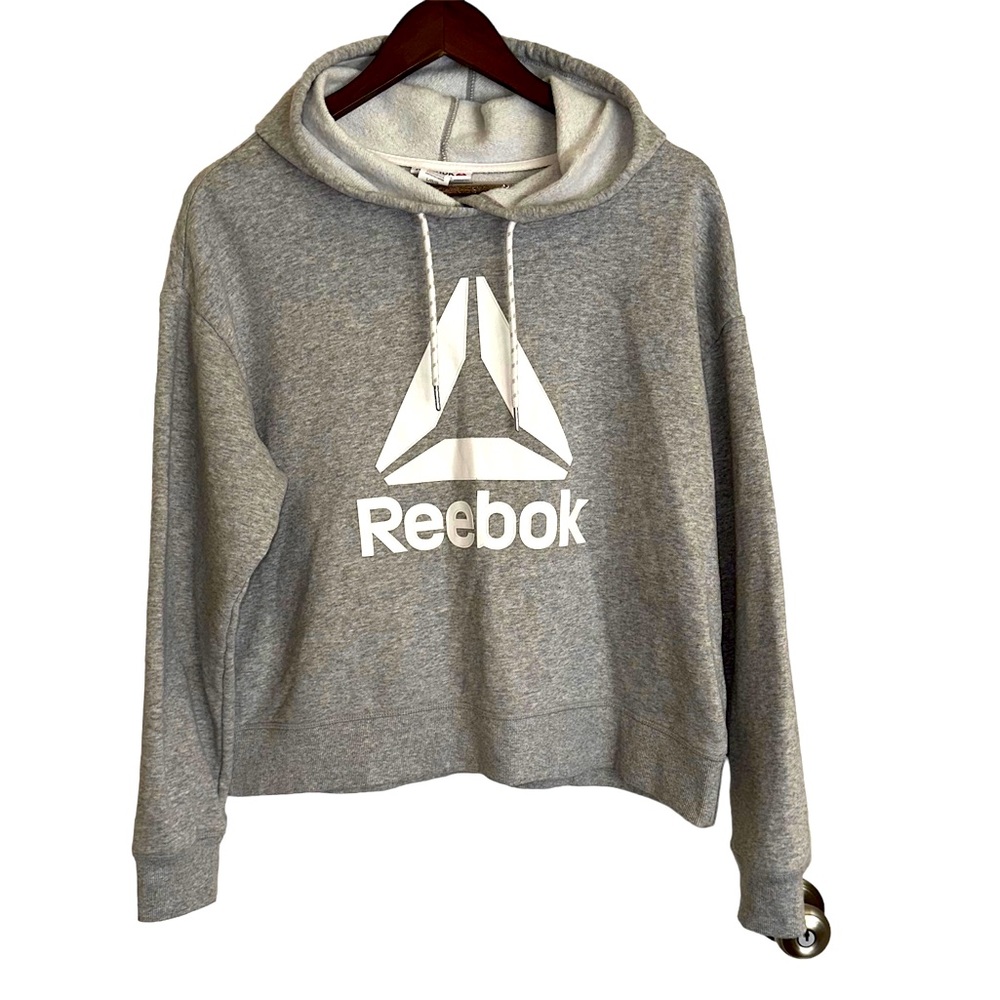 Reebok gray pull over hoodie, large
